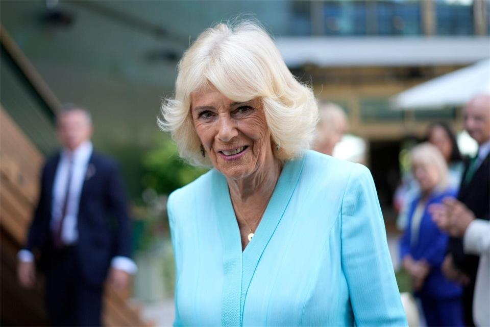 Königin Camilla hat über die Krebserkrankung ihres Mannes Charles gesprochen. (Archivfoto)Andrew Matthews/PA Wire/dpa
