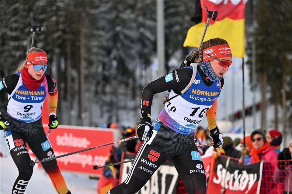 Können sie in die Fußstapfen von Franziska Preuß treten? Julia Tannheimer (l) und Selina Grotian (r). (Archivbild)Martin Schutt/dpa