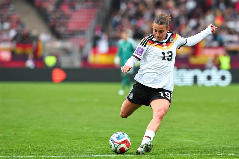 Könnte Kapitänin Gwinn ersetzen: Carlotta Wamser. (Archivbild)Daniel Karmann/dpa
