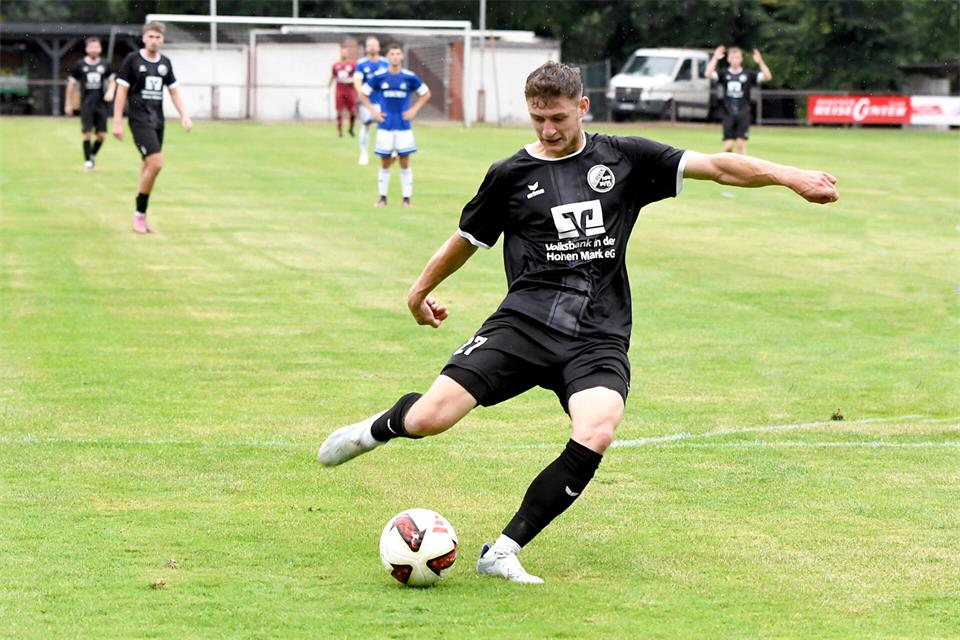 Könnte am Sonntag gegen DJK-VfL Billerbeck in den Kader des SC Reken zurückkehren: Luca Knüver.