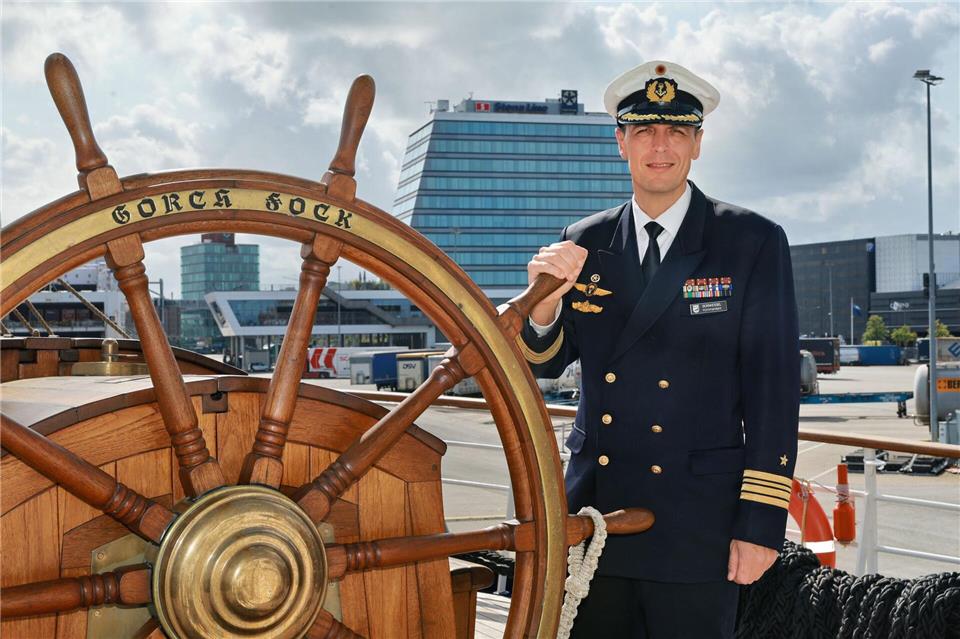 Kommandant Elmar Bornkessel will den Segelanteil der „Gorch Fock“ erhöhen. (Archivbild)Ulrich Perrey/dpa