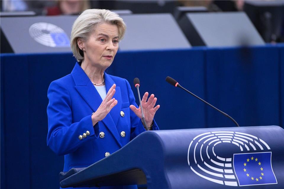 Kommissionspräsidentin Ursula von der Leyen rief angesichts der Bedrohungen aus Russland dazu auf, darauf nicht nur zu reagieren, sondern auch abzuschrecken. Pascal Bastien/AP/dpa