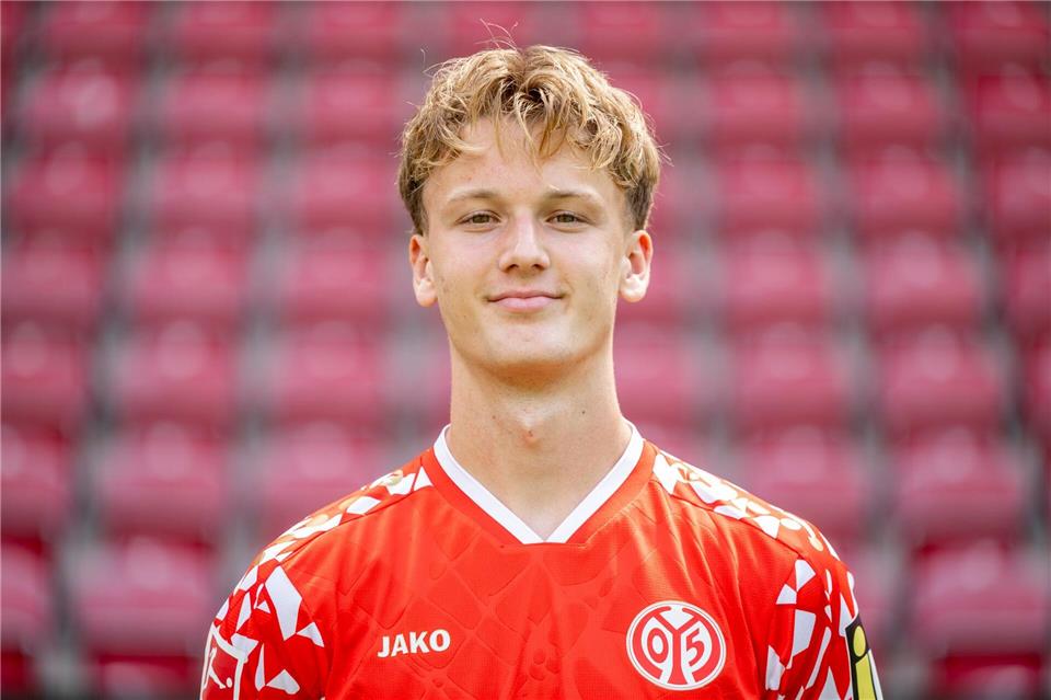 Konstantin Schopp vom FSV Mainz 05 wird auch in der kommenden Saison per Leihe für den österreichischen Club TSV Hartberg auflaufen. (Archivbild)Torsten Silz/dpa