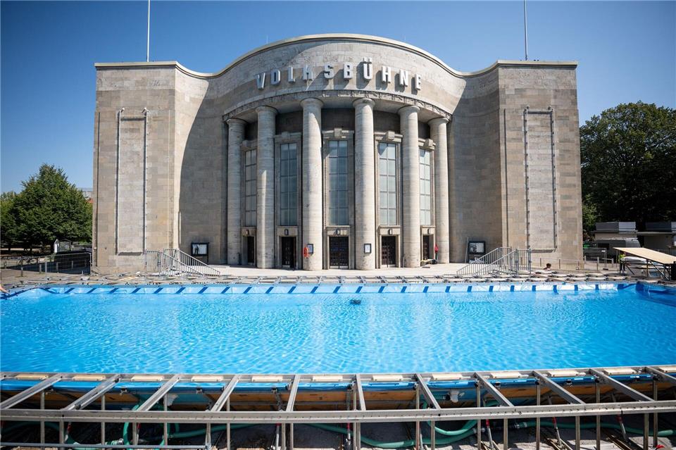 Kostenlose Zeitfenstertickets sind ab dem 4. August verfügbar, heißt es auf der Website des Theaters. Sebastian Christoph Gollnow/dpa