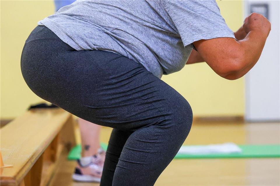 Krankhaftes Übergewicht ist ein Problem - auch für das Gesundheitssystem (Symbolbild). Jan Woitas/dpa