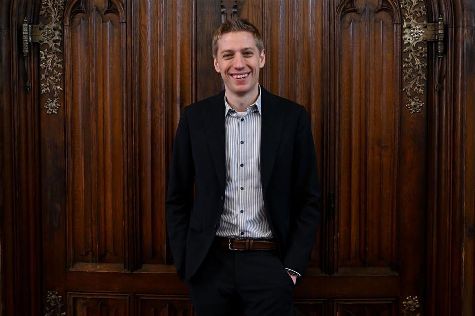 Krause ist erst ab Mai offiziell im OB-Amt, vertritt derzeit als Zweiter Bürgermeister den noch amtierenden Amtsinhaber Reiter.Sven Hoppe/dpa