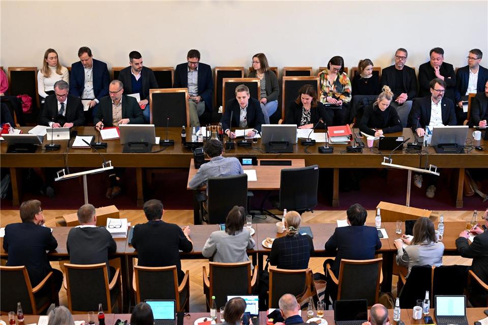 Krause leitet bereits jetzt die OB-Amtsgeschäfte. (Archivbild) Sven Hoppe/dpa