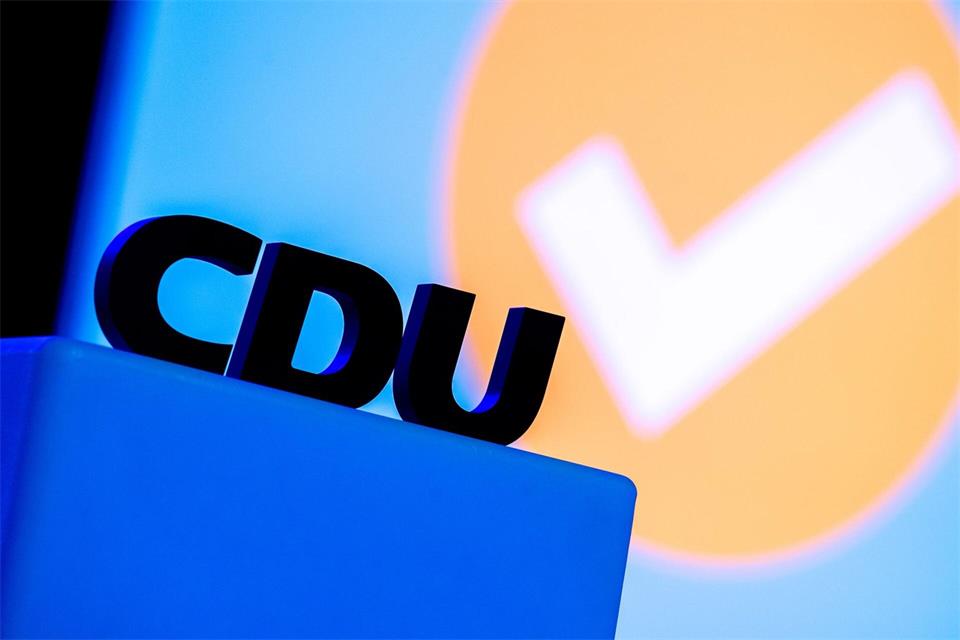 Kreisvorsitzende der CDU in Brandenburg bekommen den Unmut der Basis zu spüren. (Archivbild)Hauke-Christian Dittrich/dpa