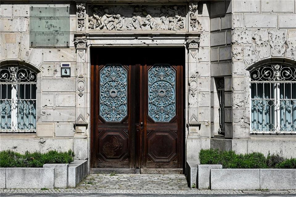 Kriegsspuren sind in Berlin bis heute zu sehen. (Archivbild)Jens Kalaene/dpa