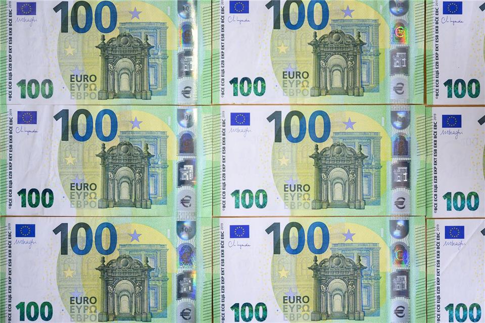 Kriminelle wie Drogenhändler oder Steuerhinterzieher sollen sich nicht noch an ihren Taten bereichern. (Symbolbild)Hendrik Schmidt/dpa