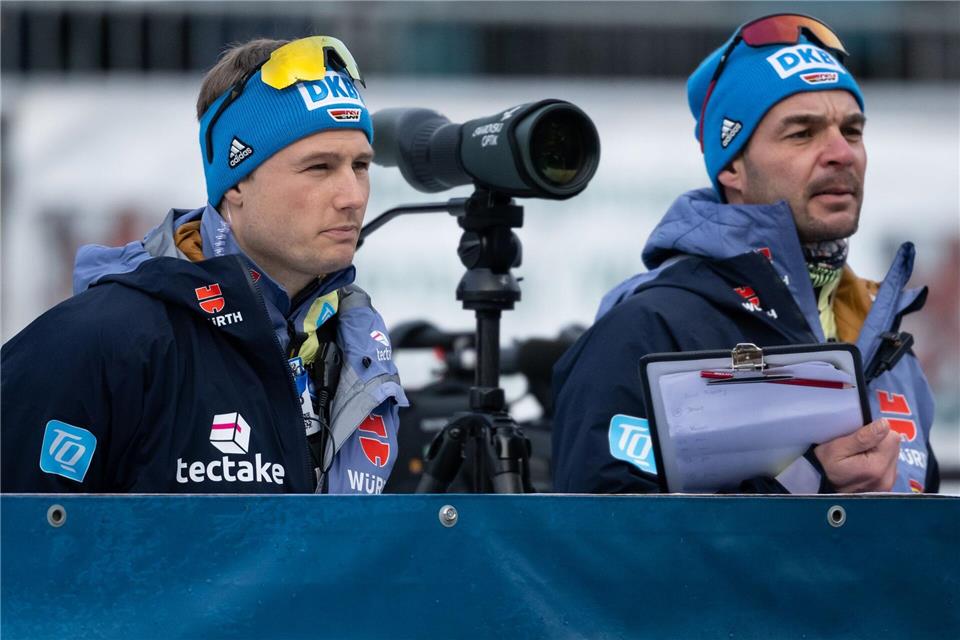 Kristian Mehringer (r) und Sverre Olsbu Röiseland hatten viele Jahre die Damen betreut. (Archivbild)Sven Hoppe/dpa
