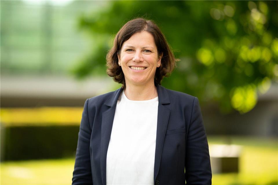 Kristina Herbst dankte den Preisträgerinnen und Preisträgern für ihr unermüdliches Engagement. (Archivbild)Daniel Reinhardt/dpa