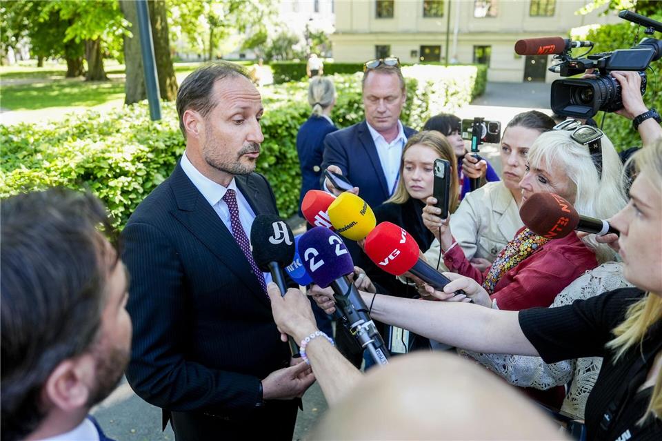 Kronprinz Haakon steht Rede und Antwort zu Krisen und Krankheiten. (Archivbild)Terje Pedersen/NTB/dpa
