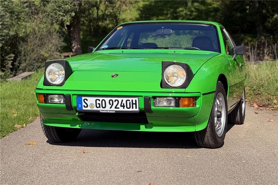 Kuckuck: Niemand kann Schlafaugen an Autos widerstehen, wirklich niemand - selbst ganz neutral betrachtet.Thomas Geiger/dpa-tmn