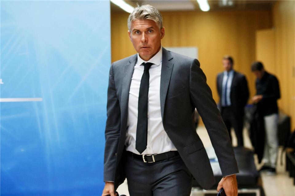 Kündigte neue Leitlinien beim Videobeweis an: UEFA-Schiedsrichterchef Roberto Rosetti. (Archivbild)Salvatore Di Nolfi/Keystone/dpa