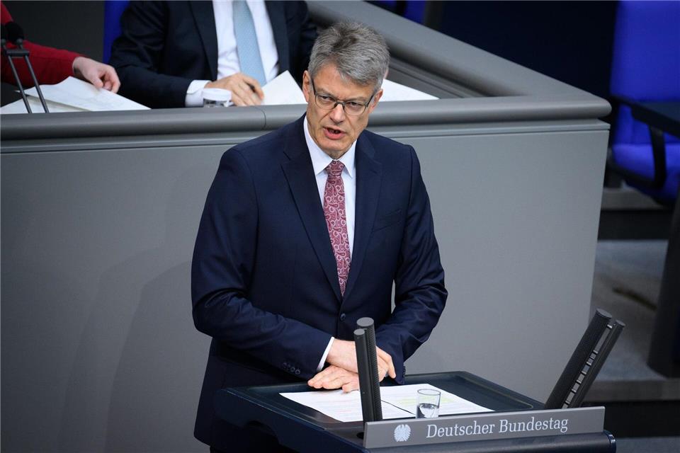 Künftig für Verkehr zuständig: Patrick Schnieder. (Archivbild)Bernd von Jutrczenka/dpa