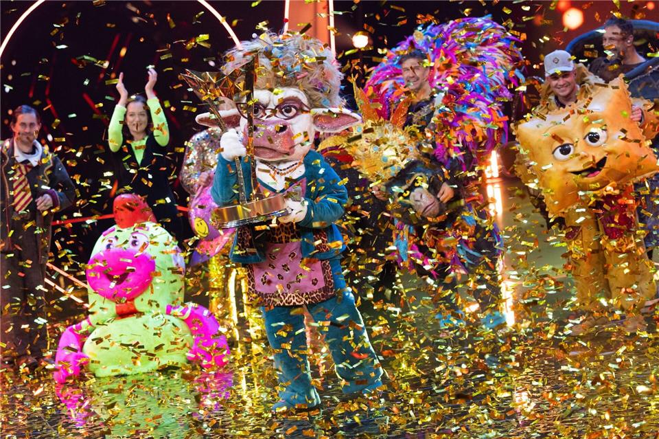 Künftig wird die Rätsel-Show „The Masked Singer“ aufgezeichnet. (Archivbild)Rolf Vennenbernd/dpa