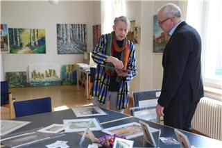 Künstlerin Marie-Luise Stötzel und Ralf Kock im Gespräch.