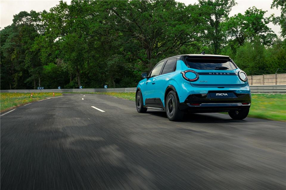 Parlez-vous japonais? Der Renault R5 wird zum Nissan Micra Kugelrunde Leuchteinheiten auch am Heck: Einige Gestaltungsmerkmale und Teile machen den Unterschied zum Renault R5 aus.Guillem Hernandez/Nissan/dpa-tmn