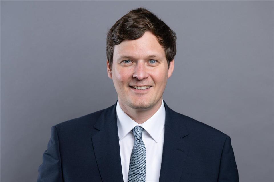 Kultusminister Conrad Clemens will neben Schulen auch Kindertagesstätten besuchen. (Archivbild)Sebastian Kahnert/dpa