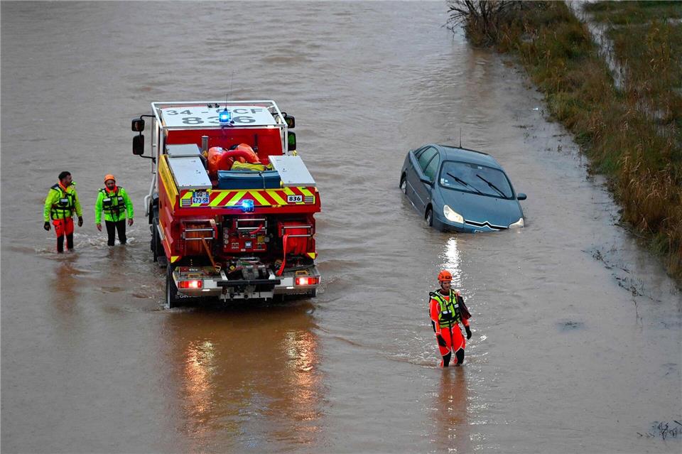 Kurz vor Weihnachten stehen Teile von Südfrankreich unter Wasser.Sylvain Thomas/AFP/dpa