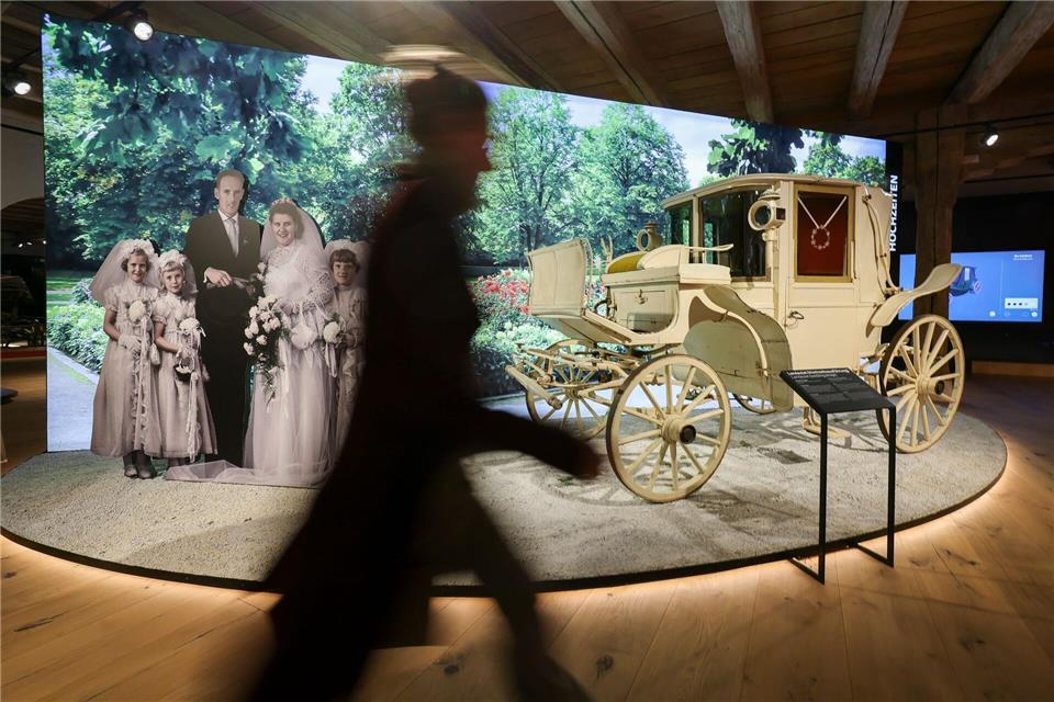 Kutschen sind seit jeher auch beliebt als Gefährt bei Hochzeiten. Jan Woitas/dpa