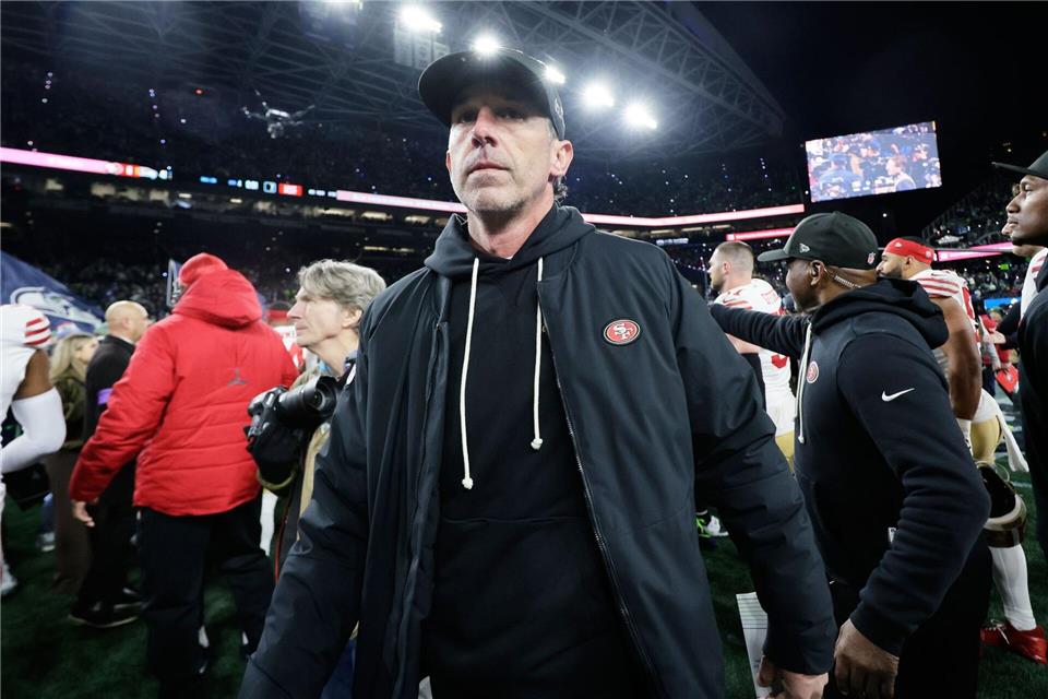 Kyle Shanahan hat sich bei einem Autounfall verletzt. (Archivbild)John Froschauer/AP/dpa