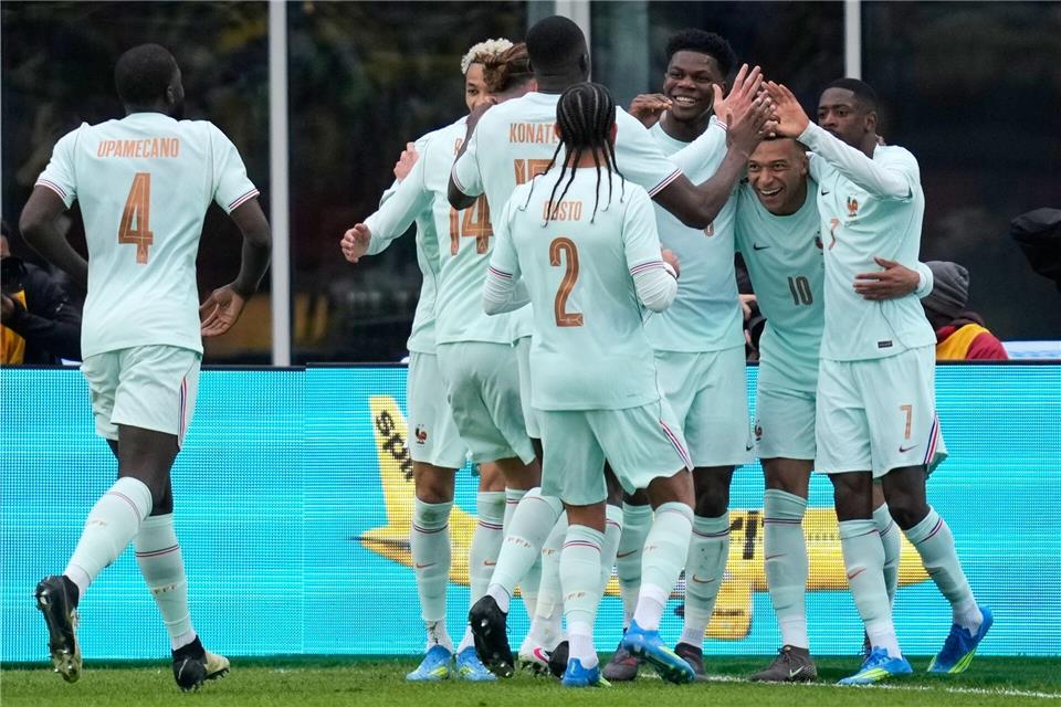 Kylian Mbappé brachte die Franzosen in der 32. Minute in Führung.Charles Krupa/AP/dpa