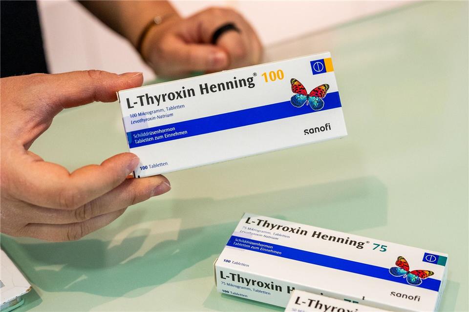 L-Thyroxin ersetzt die Schilddrüsenhormone, die dem Körper fehlen. Zacharie Scheurer/dpa-tmn