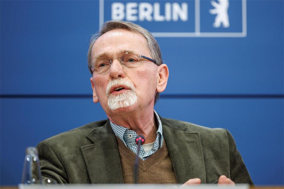 LSB-Präsident Thomas Härtel kritisiert den vorzeitigen Rückzug Berlins von der Olympia-Bewerbung. (Archivbild)Andreas Gora/dpa