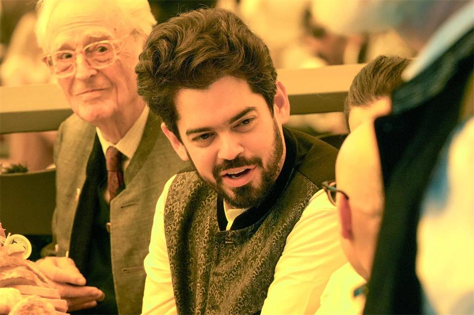 Lahav Shani ist beim Wiesn-Auftakt zu Gast. Felix Kirberg/dpa