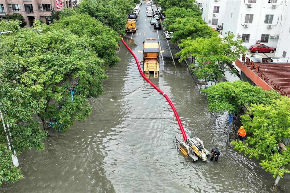 Land unter: Taifun „Bavi“ hat im Osten von China für Überschwemmungen gesorgt. Jiang Han/XinHua/dpa