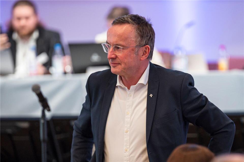 Landesbischof Kopp war auch bei der Landessynode in Bayreuth dabei. Daniel Vogl/dpa