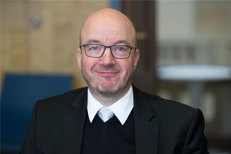 Landesbischof Tobias Bilz lädt zum Handwerkergottesdienst in Chemnitz. (Archivbild)Sebastian Kahnert/dpa