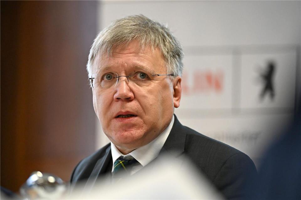 Landeswahlleiter Stephan Bröchler hält beide Beschwerden für unzulässig. (Archivfoto)  Elisa Schu/dpa