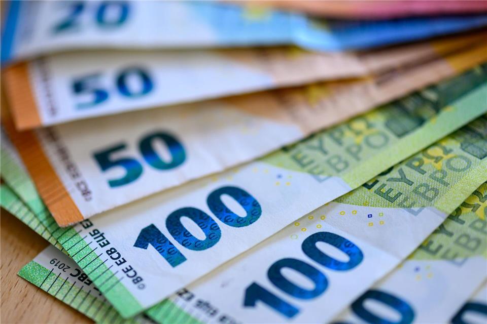 Landkreise beklagen: Geld aus Sondervermögen ändert nichts an struktureller Unterfinanzierung der Kommunen. (Symbolbild)Hendrik Schmidt/dpa