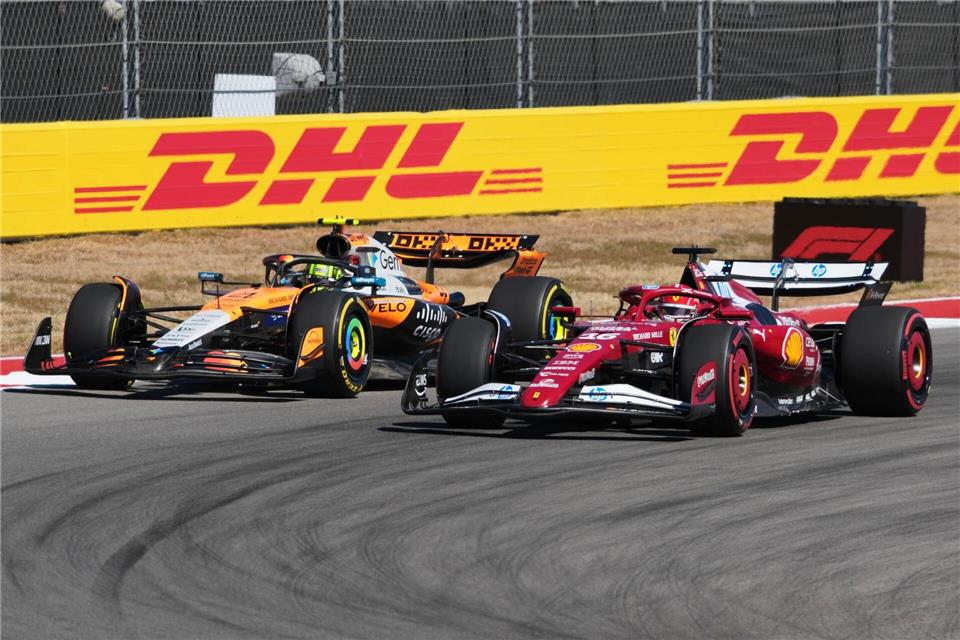 Perfekter Texas-Ritt für Verstappen: WM-Chance „ist da“ Lando Norris (l) schaffte es kurz vor Schluss doch noch an Charles Leclerc vorbei.Nick Didlick/AP/dpa