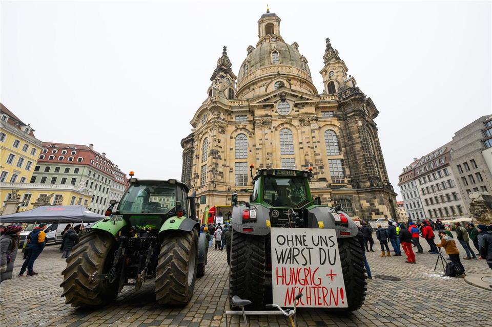 Landwirte forderten in Dresden einheitliche Produktstandards und Herkunftskennzeichnungen im Rahmen des Mercosur-Abkommens.Robert Michael/dpa