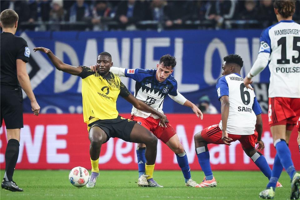 Lange musste der BVB arbeiten, bis der erlösende Treffer fiel. Christian Charisius/dpa