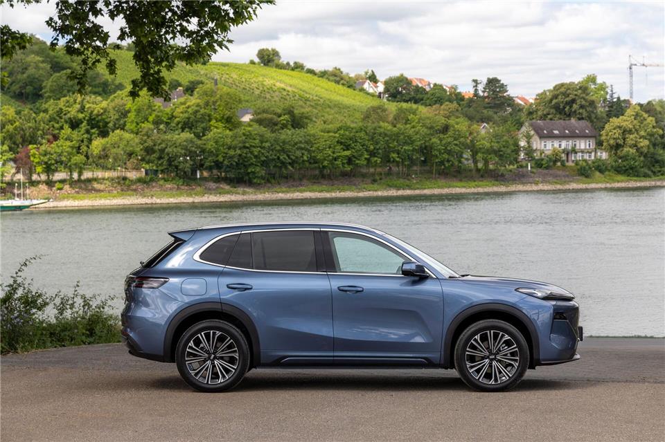 Langer Läufer: Der Geely Starray misst 4,74 Meter in der Länge.weigl.biz/Geely/dpa-tmn