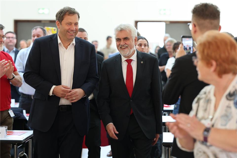 Lars Klingbeil hat der SPD in Sachsen-Anhalt den Rücken gestärkt.Matthias Bein/dpa