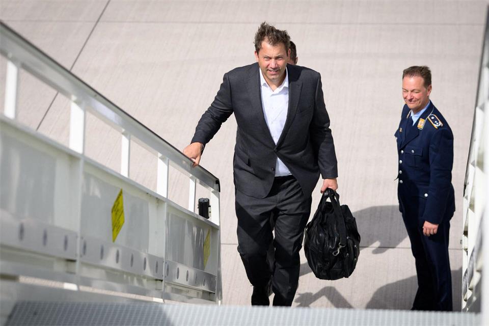 Lars Klingbeil reist zum Treffen der G20-Finanzminister in die USA.Bernd von Jutrczenka/dpa