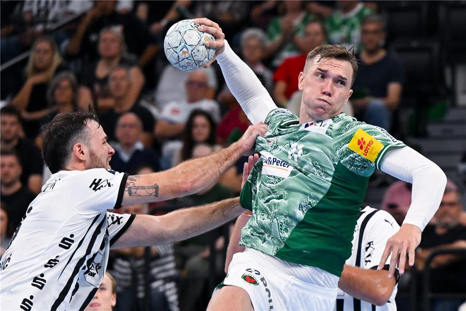 Lasse Andersson war bester Füchse-Schütze gegen Sporting. (Archiv)Sven Hoppe/dpa