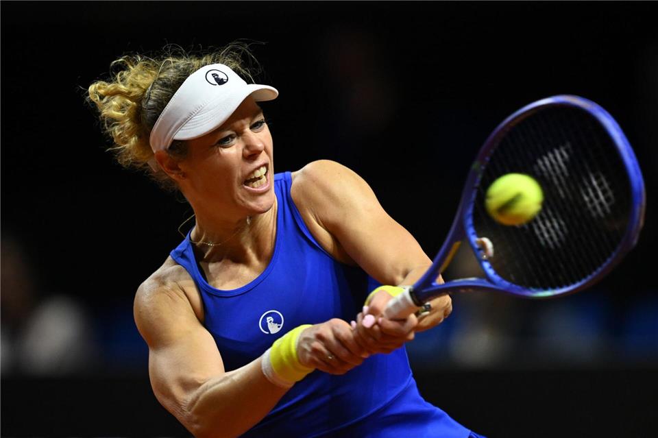 Laura Siegemund konnte die Titelkandidatin Iga Swiatek nicht stoppen.Marijan Murat/dpa