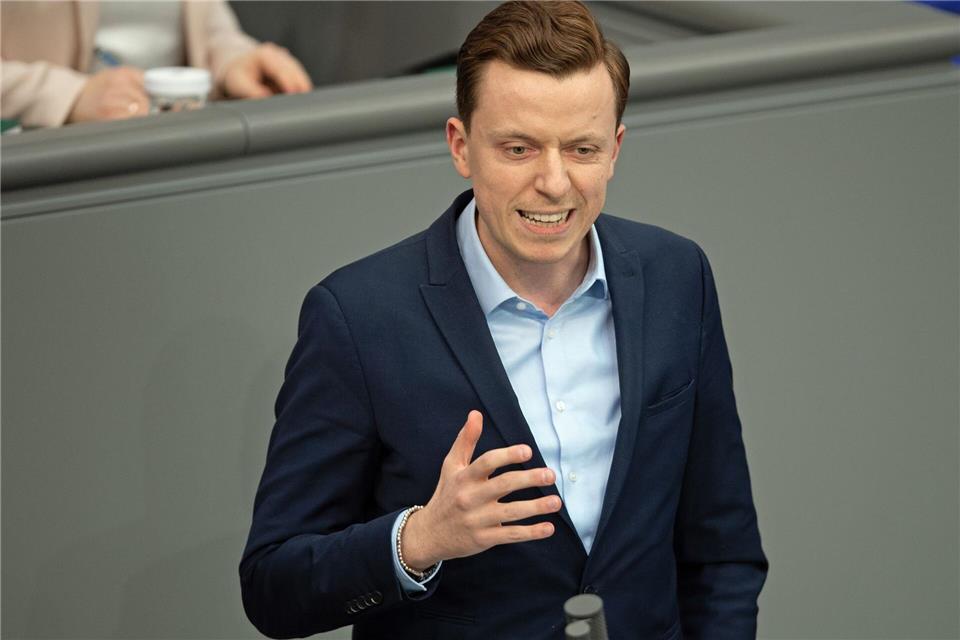 Laut Außenpolitiker Adis Ahmetović hat die Wortwahl in der SPD-Fraktion für Irritation gesorgt. (Archivbild)Jonathan Penschek/dpa