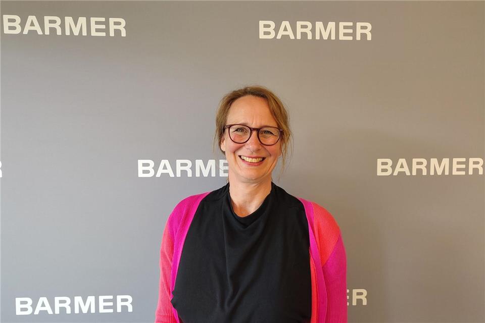 Laut Barmer Landesgeschäftsführerin Anneke Riehl braucht es eine gesellschaftliche Debatte, inwiefern KI in der Pflege eingesetzt wird.Felix Müschen/dpa