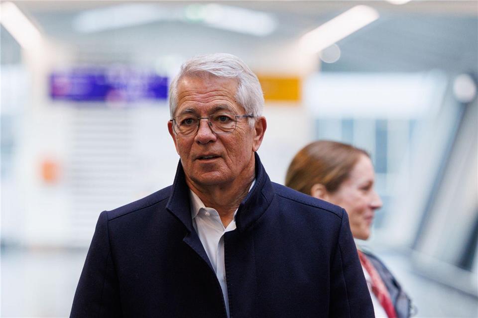 Laut Fraport-Chef Stefan Schulte hat die neue Sky Line-Bahn rund eine halbe Milliarde Euro gekostet.Hannes P. Albert/dpa