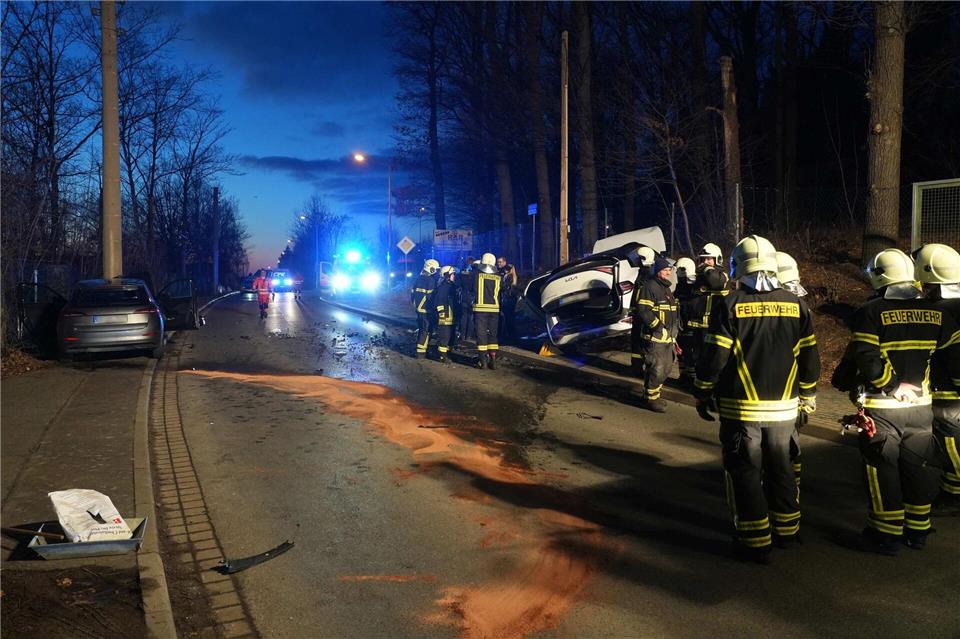 Laut Polizei entstand an den Autos ein Sachschaden in Höhe von 30.000 Euro. (Symbolfoto)Xcitepress/xcitepress/dpa