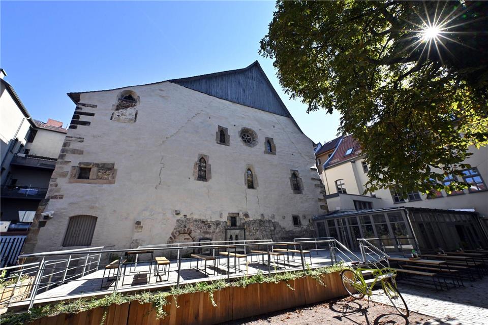 Jüdisches Leben in Erfurt gestern und heute - ein Rundgang Laut Unesco älteste erhaltene Synagoge Europas: die Alte Synagoge in Erfurt, heute ein Museum.picture alliance/dpa