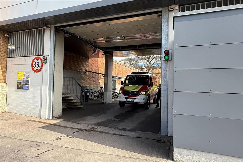 Laut einer Polizeisprecherin gab es eine starke Rauchentwicklung.Nico Pointner/dpa